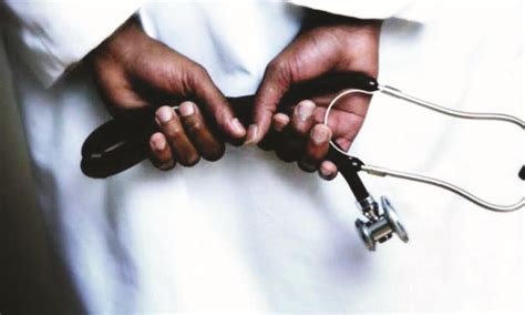 AI can't replace human touch, city docs on National Doctor's Day