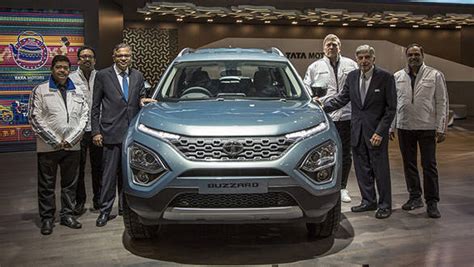 2019 Geneva Motor Show: Tata Buzzard - the Harrier's seven-seater ...