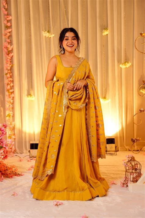 Buy Opulence Glowing maxi set Online in India | Idaho Clothing