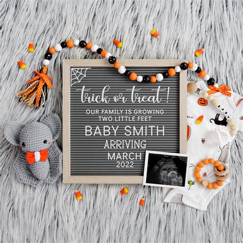 Halloween Pregnancy Announcement: Social Media Gender Reveal (Digital)