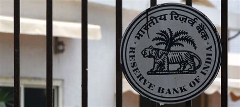 Centre confirms new Rs 200 notes will be in circulation by September