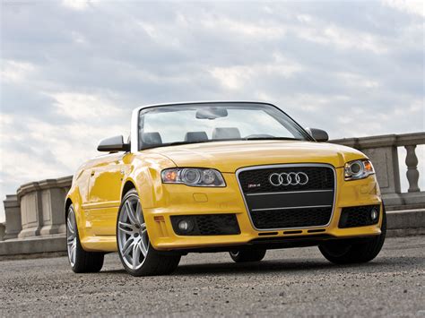 Audi RS4 Cabriolet (2008) - pictures, information & specs
