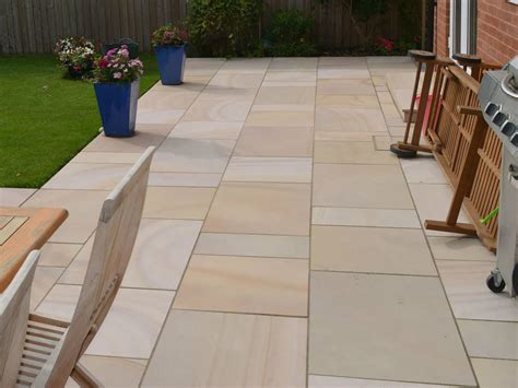 Rippon Buff Smooth Sandstone Paving Slabs | Sawn & Honed - Patio Pack ...
