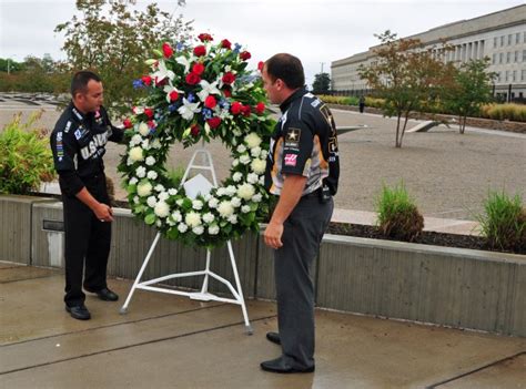 Schumacher, Newman lay wreath at Pentagon Memorial | Article | The ...