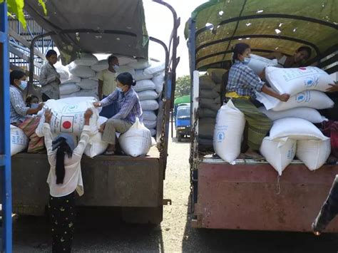 Cyclone Mocha: Bangladesh Begins Major Evacuation Op As Severe Storm ...