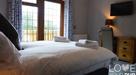 THE DOG & CROOK (Braishfield) - Guesthouse Reviews, Photos, Rate ...