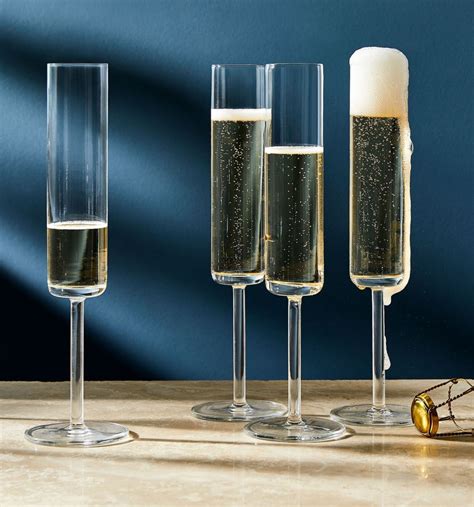 17 Best Champagne Glasses That Are Absolutely Stunning