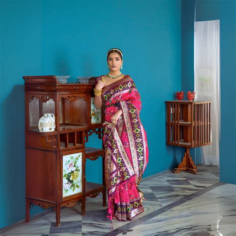 Buy Dark Pink Purple Banarasi Silk Saree – Kalyanja