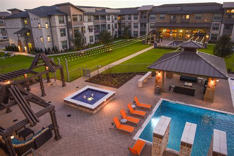 GATEWAY OAKS INTERIORS- Forney, TX – Hodges USA