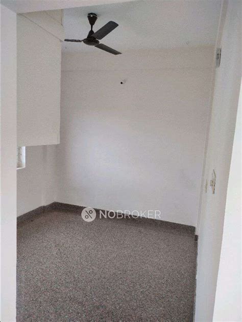 girish apartment yemalur Rent - WITHOUT BROKERAGE Semi-furnished 1 RK ...