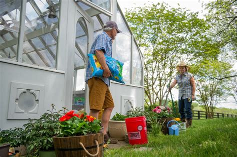 TRACTOR SUPPLY CO. - 330 W Main St, Sevierville TN - Hours, Directions, Reviews - Loc8NearMe