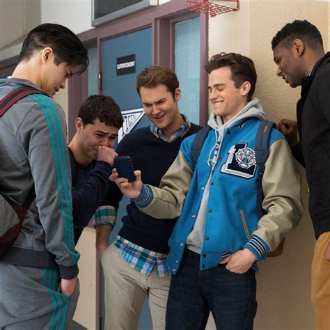 Blog 2: Phenomenal Television (9/6) – CMS 350: Media and Culture