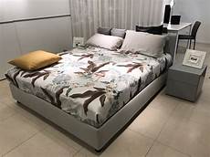 letti con contenitore flou letto contenitore flou notturno esposizione scontato letti con contenitore flou letto contenitore flou notturno esposizione scontato