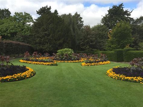 CHERRY LODGE (Barton) - Specialty Inn Reviews, Photos, Rate Comparison ...