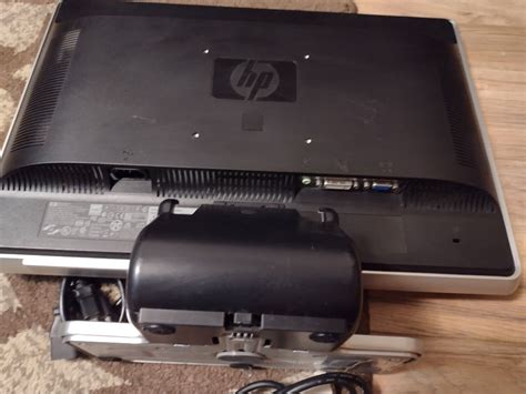 HP W2007 20" Widescreen LCD Monitor Built-in Speakers VGA DVI 1680x1050 ...