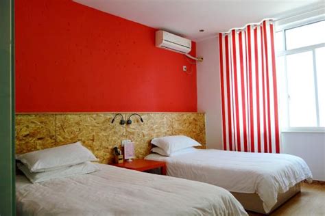 WUHAN BINGO INTERNATIONAL YOUTH HOSTEL HYM - Hostel Reviews & Photos ...