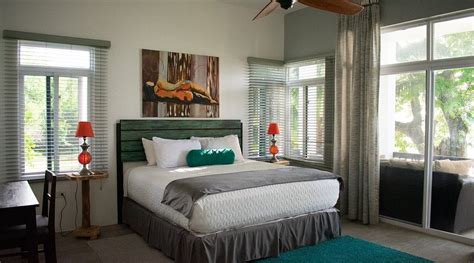 IVY'S COVE (Westmoreland Parish) - Lodging Reviews, Photos, Rate ...