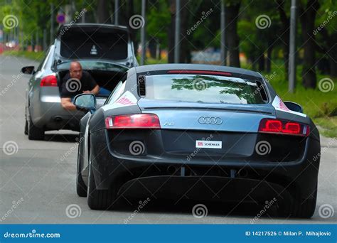 Alienware R8 Back Side 的图像结果