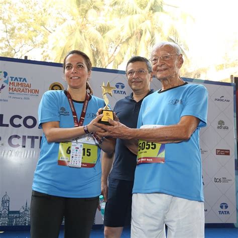 At 95, Jayant Soni was the oldest runner at the Tata Mumbai Marathon ...