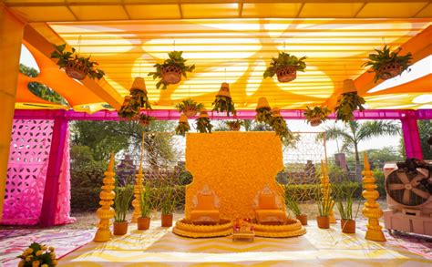 Lara Photo Studio - Price & Reviews | Photographers in Mumbai