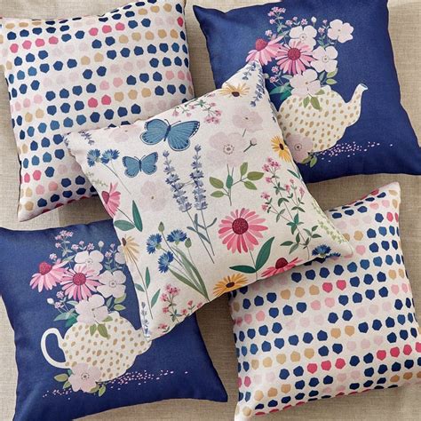 Buy Pacific Vera Hewa Set of 5 Digital Printed Cushion Covers - 40x40cm ...