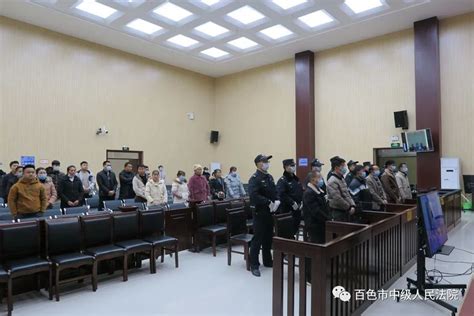 重庆一局长涉嫌强制猥亵女同事被批捕，两级纪委监委已经介入