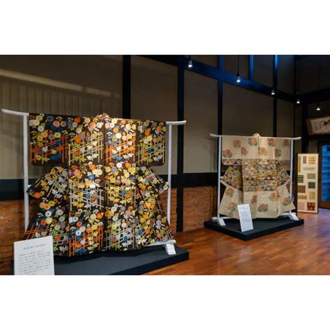 BIM objects - Free download! Fabric with storm design [ storm green ...