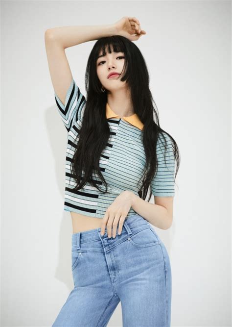 수지, 히메컷 찰떡 같이 어울리는 화보 - 패션서울