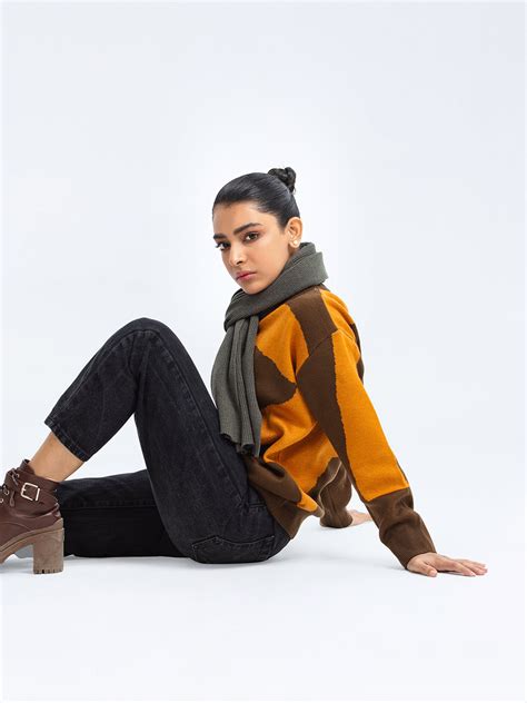 Women Clothing Sale: Online in Pakistan | FUROR – Furor