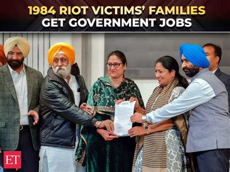 Delhi: Rekha Gupta distributes appointment letters for permanent jobs ...