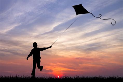Flying Kites Photography