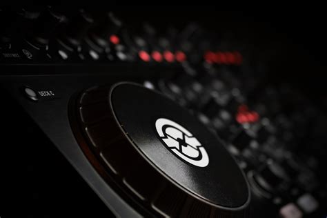 Image result for Native Instruments Maschine Wallpapers