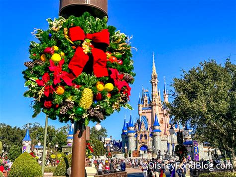 NEWS: Disney Announces FULL LIST of Performers for Its 2023 Holiday TV ...