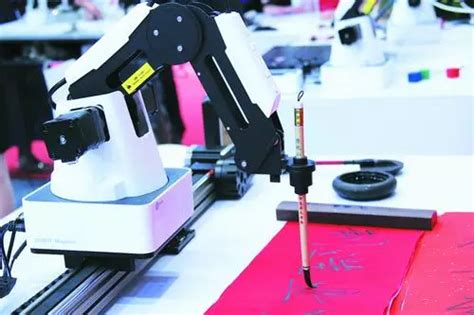 无所不能的机器人 2019世界机器人大会在京开幕_科技_中国网