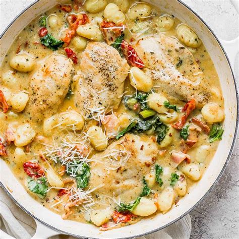Creamy Tuscan Chicken + Gnocchi | Recipe | Easy dinner recipes crockpot ...