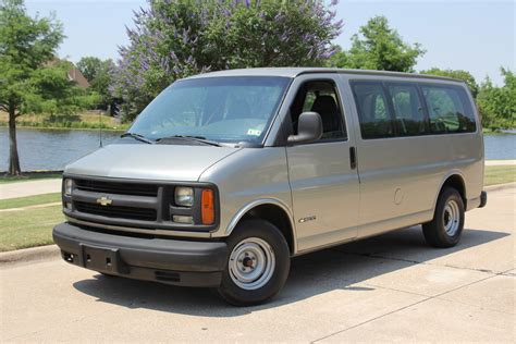 2002 Chevrolet Express - Pictures - CarGurus