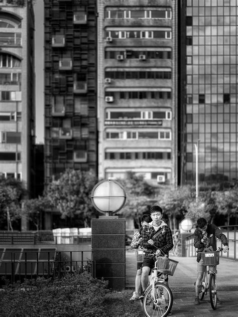 Hasselblad X1D II in the street…滿月心得 - Mobile01