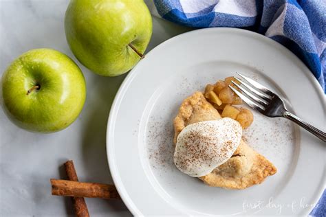 The Best Baked Apple Empanadas Recipe - Quick & Easy!