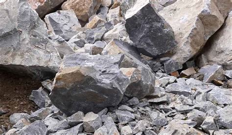 Making a Stone Wall 的图像结果