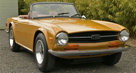 This 7k Mile 1971 Triumph TR6 Looks Brand New And Can Be Yours For $67k | Carscoops