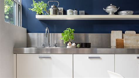 5 ways to transform kitchen cabinets | Dulux India