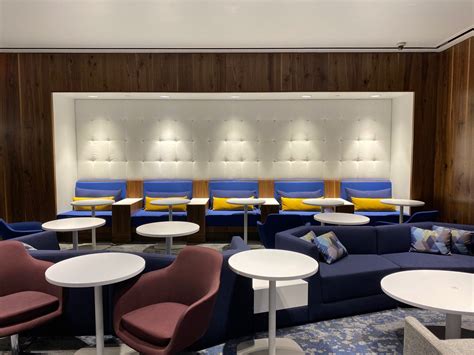 Review: Amex Centurion Lounge in Phoenix - The Points Guy