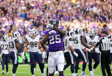 Minnesota Vikings vs Los Angeles Rams: Week 11 Ups and Downs