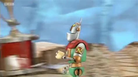 Little Robots the Show Must Go On 的图像结果