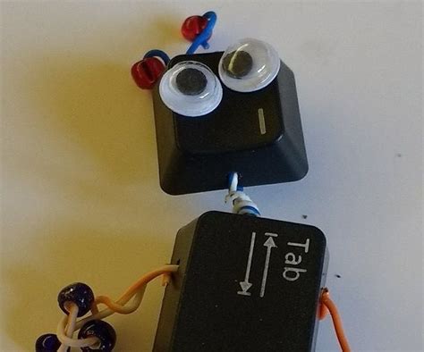 Robots Playing Keyboard 的图像结果