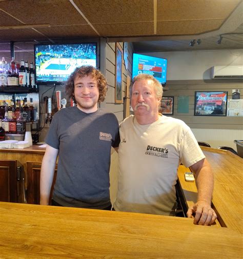 Business Matters: Karaoke and good times at Decker's Sports Bar