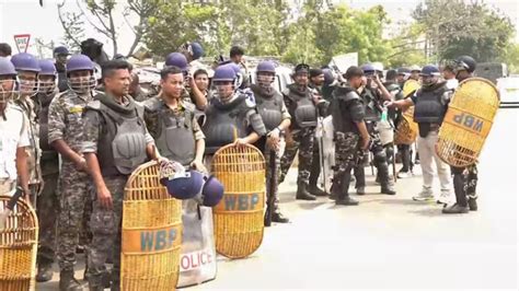 Vehicles ransacked, personnel injured as mob clashes with police near ...