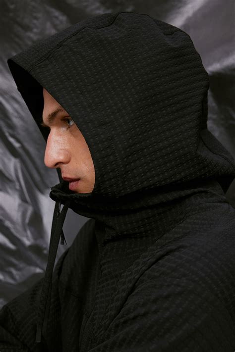 Regular Fit Mid layer jacket with DryMove™ - Black - Men | H&M IN