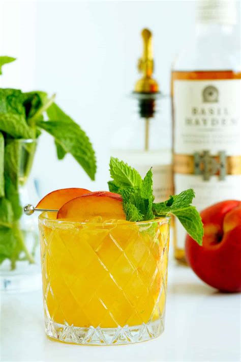 The Best Peach Bourbon Smash | Easy Refreshing Summer Cocktail