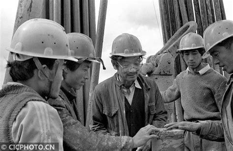 老照片：1978年的大庆油田，工业学大庆-搜狐大视野-搜狐新闻